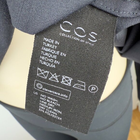 COS Buttoned Shoulder Office Minimalist Dark‎ Blue Long Sleeves Top Blouse sz S - Picture 7 of 7